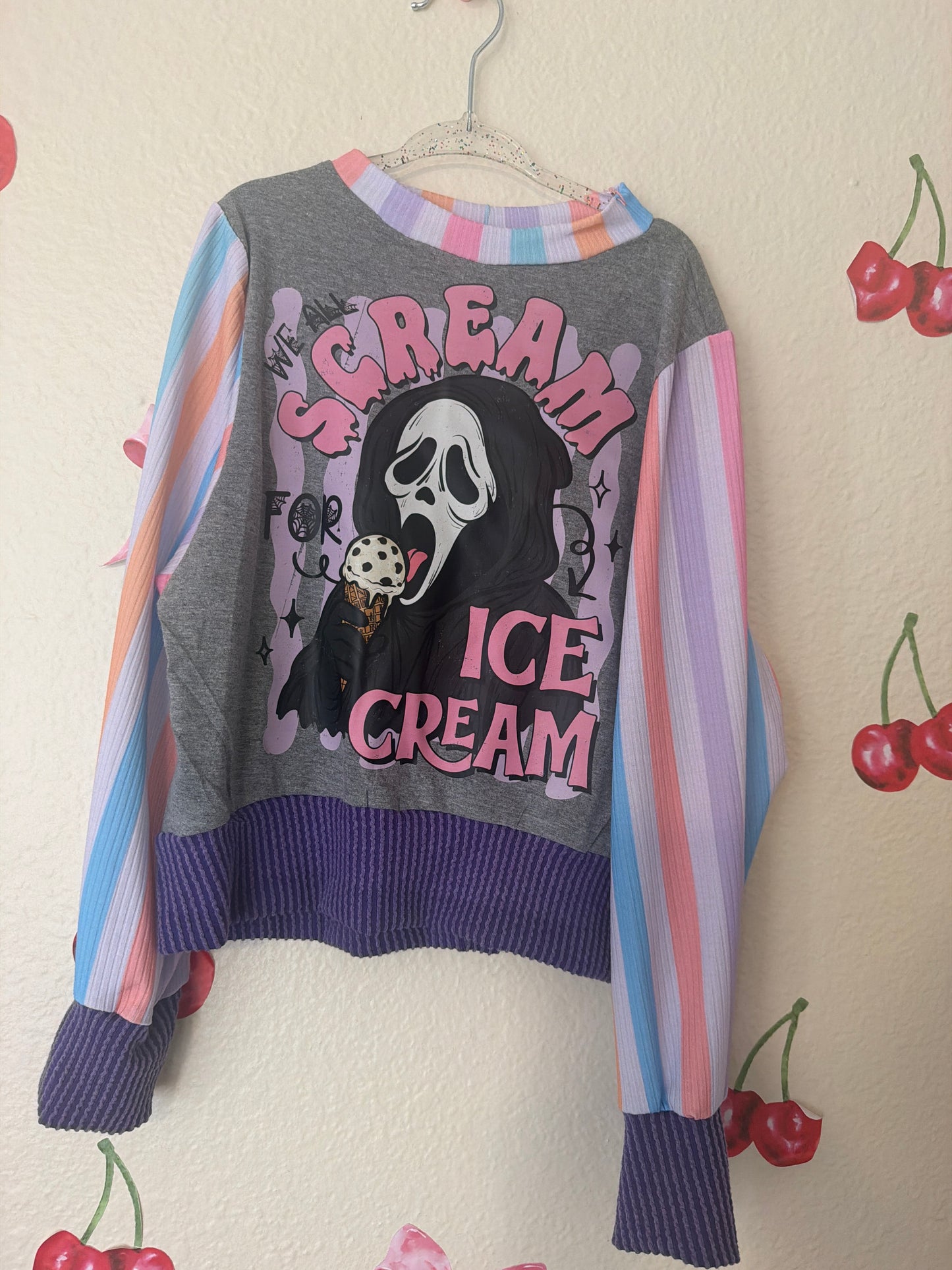 3T Crewneck